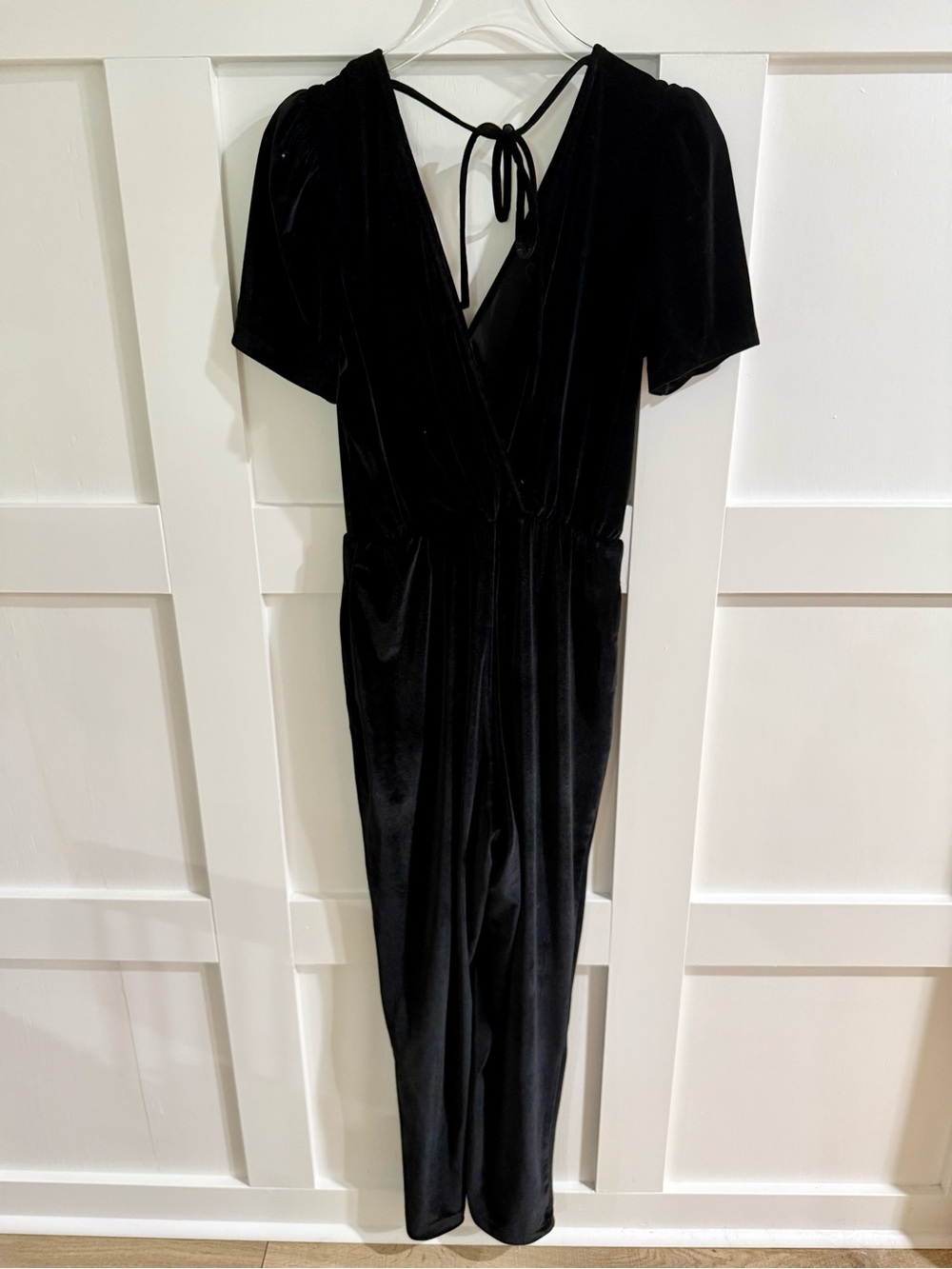 Happy Nature Black Velvet Jumpsuit – Open Back Tie – Size M - Picture 5 of 8